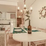 2 Bedroom Stunning In Apartment